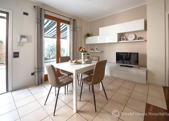 Apartman Casa Flowers *