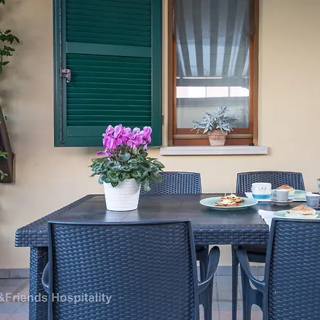 Casa Flowers Pesaro