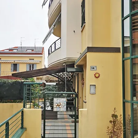 Lejlighed Casa Flowers Pesaro