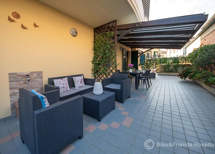 Casa Flowers Apartment Pesaro