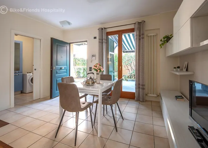 Casa Flowers Apartment *