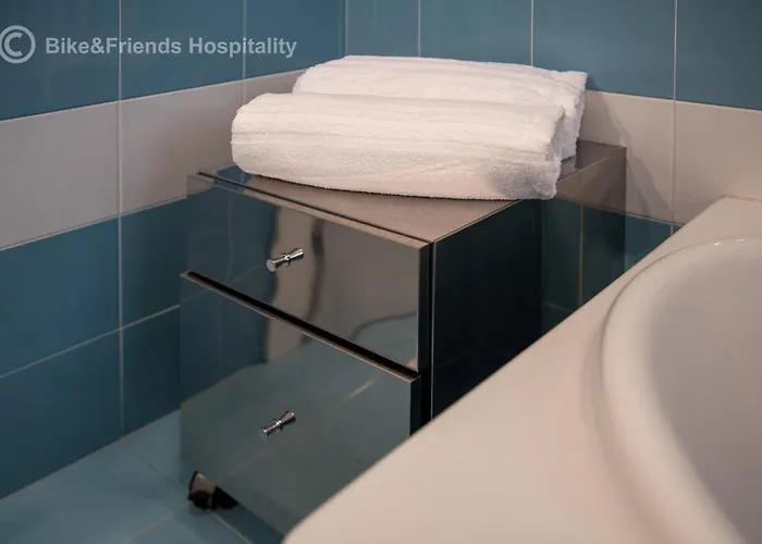 Casa Flowers Apartment Pesaro